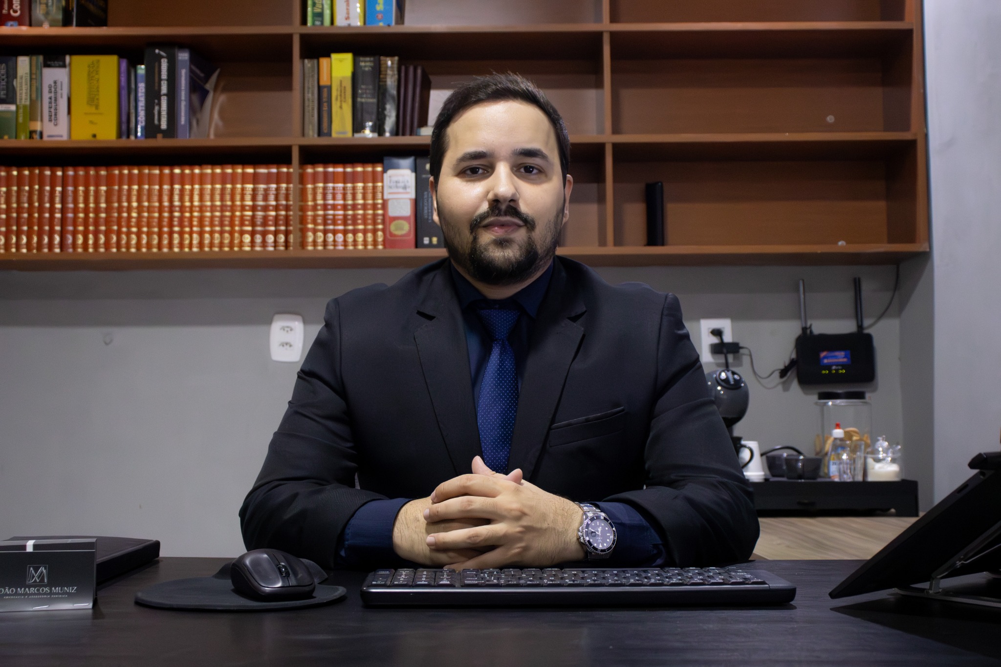 João Marcos Muniz, advogado, em seu escritório